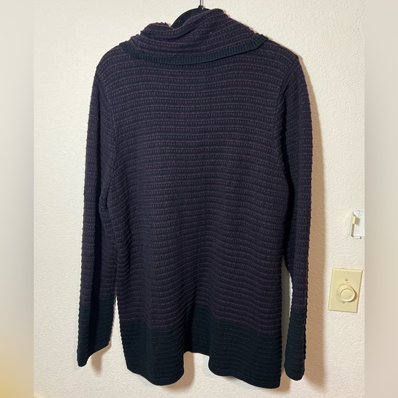 Women’s Calvin Klein black and purple cowl neck long sleeve knit sweater - Picture 7 of 7
